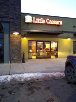 Little Caesars Pizza outside