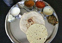 Gayatri Bhojnalaya food