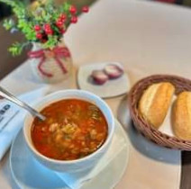 Gedi Titan À l'intérieur