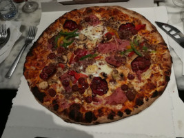 Pizzeria 36 O'pizz Lencloitre food