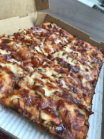 Jet's Pizza food