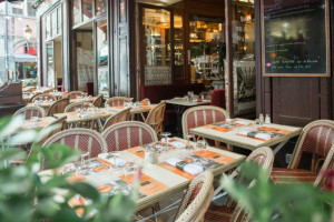 Le Bistrot de Lyon food