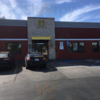 Mcdonald's outside