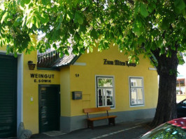 Weingut Sovik outside