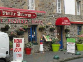 La Vieille Auberge outside