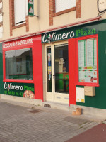 Pizza Calimero food