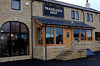 The Travellers Rest outside