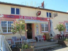 Le Bistrot inside