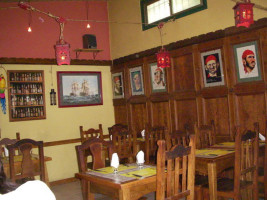 Bucanero food