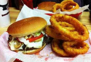 Yonah Burgers food