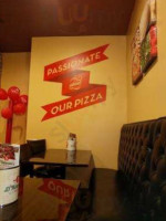 D'tutanelli's Pizza food