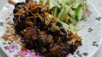 পাক মুসলিম হোটেল food