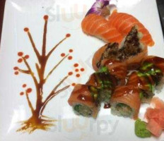 Hana Japanese Cuisine food