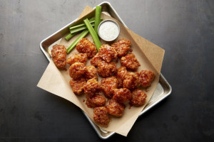 Buffalo Wild Wings food