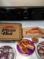 Pizza Hut food