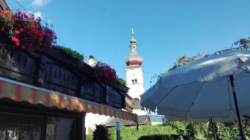 Gasthof Kirchenwirt outside