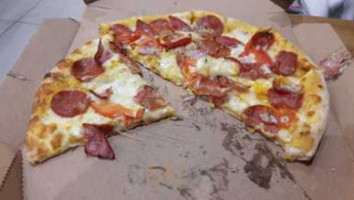 Domino's Pizza food