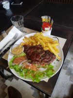 Le Grand Cafe food