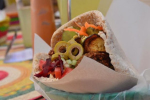 Falafel Shalom food