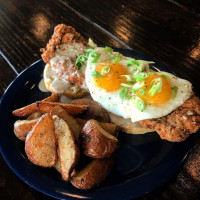 Basecamp At Kennesaw Mountain food