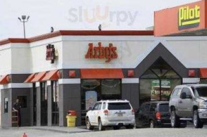 Arby's outside