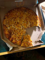 Domino's Pizza food