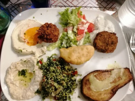 Le Plateau De Mezze food