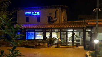 Officine Del Pesce food