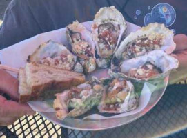 Drayton Harbor Oyster Company food