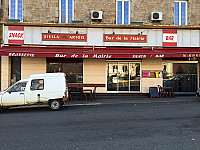 Bar Restaurant de la Mairie inside