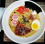 Green Owl Ramen food