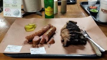 Schoepf's Bbq food