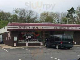 Gionino's Pizzeria outside