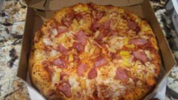 Domino's Pizza food