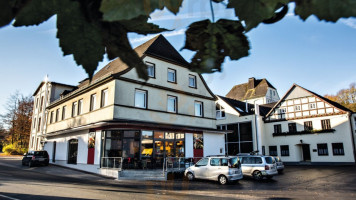 Bäckerei Vielhaber Brot Café Mit Mühlen Akademie outside