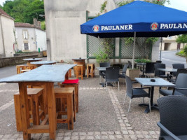 Café Et Jeux Le Continental Aire Sur L'adour Landes inside