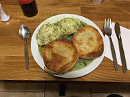 Mack's Pie Mash food