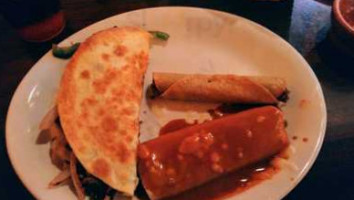 Tia's Cantina food