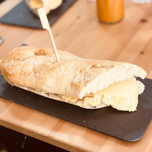 restaurant image