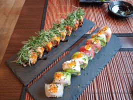 Gaja Sushi food