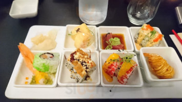 Sushimania food