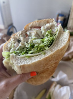 Stu's Surfside Subs food