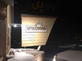 Spikehorn Lounge outside