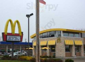 Mcdonald's outside