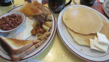 Maryann's Diner food