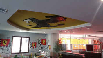 Il Cavallino inside