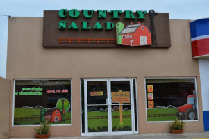 Country Salad outside