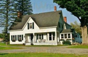 The Lincoln Inn At The Covered Bridge food