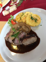 Zum Limousinhof food