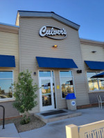 Culver's inside